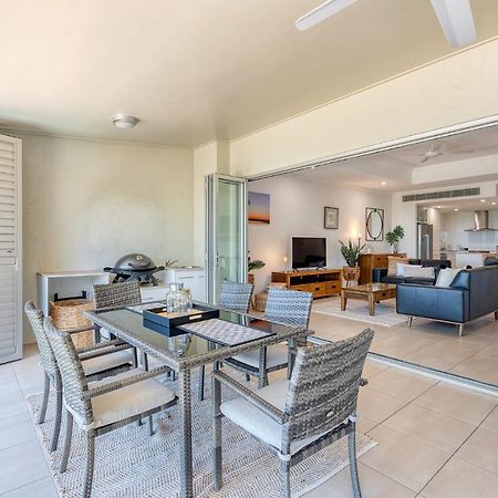 Island Views Beachfront Apartments Palm Cove Luaran gambar