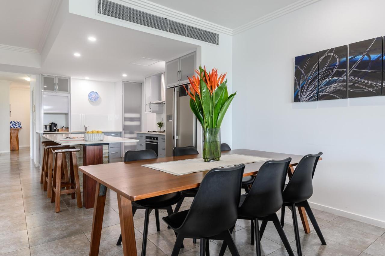 Island Views Beachfront Apartments Palm Cove Luaran gambar