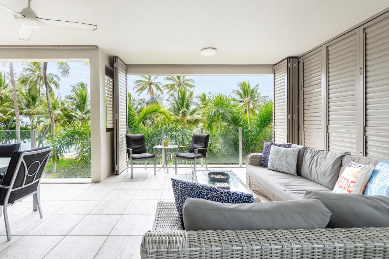 Island Views Beachfront Apartments Palm Cove Luaran gambar