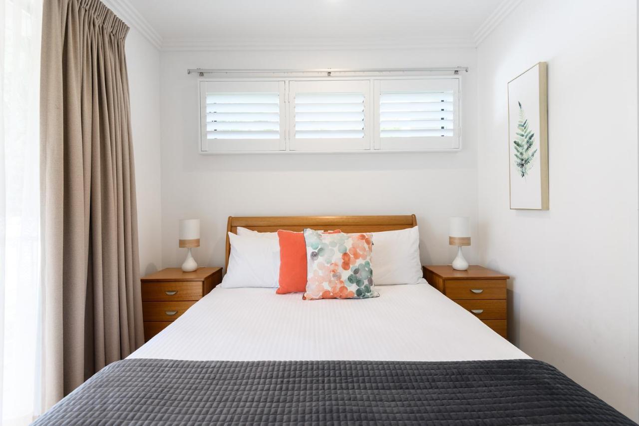 Island Views Beachfront Apartments Palm Cove Luaran gambar