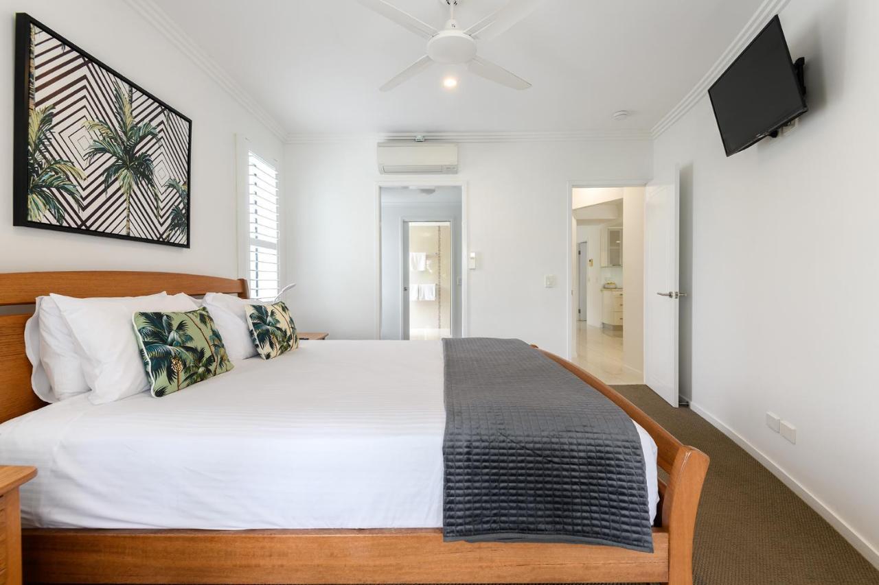 Island Views Beachfront Apartments Palm Cove Luaran gambar