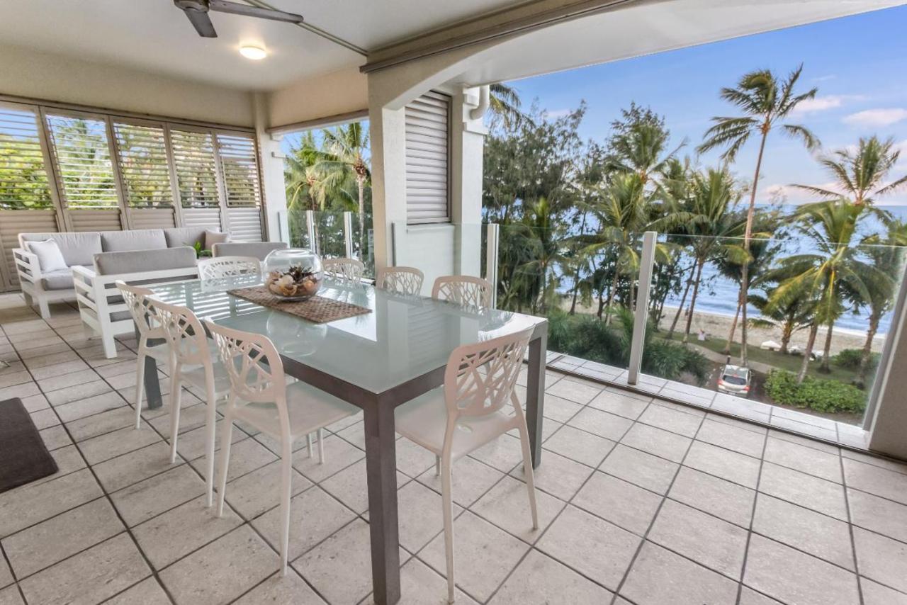 Island Views Beachfront Apartments Palm Cove Luaran gambar