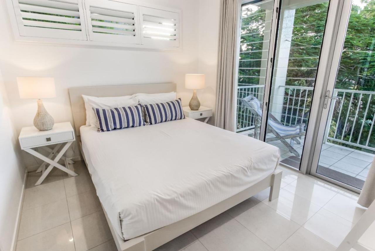 Island Views Beachfront Apartments Palm Cove Luaran gambar