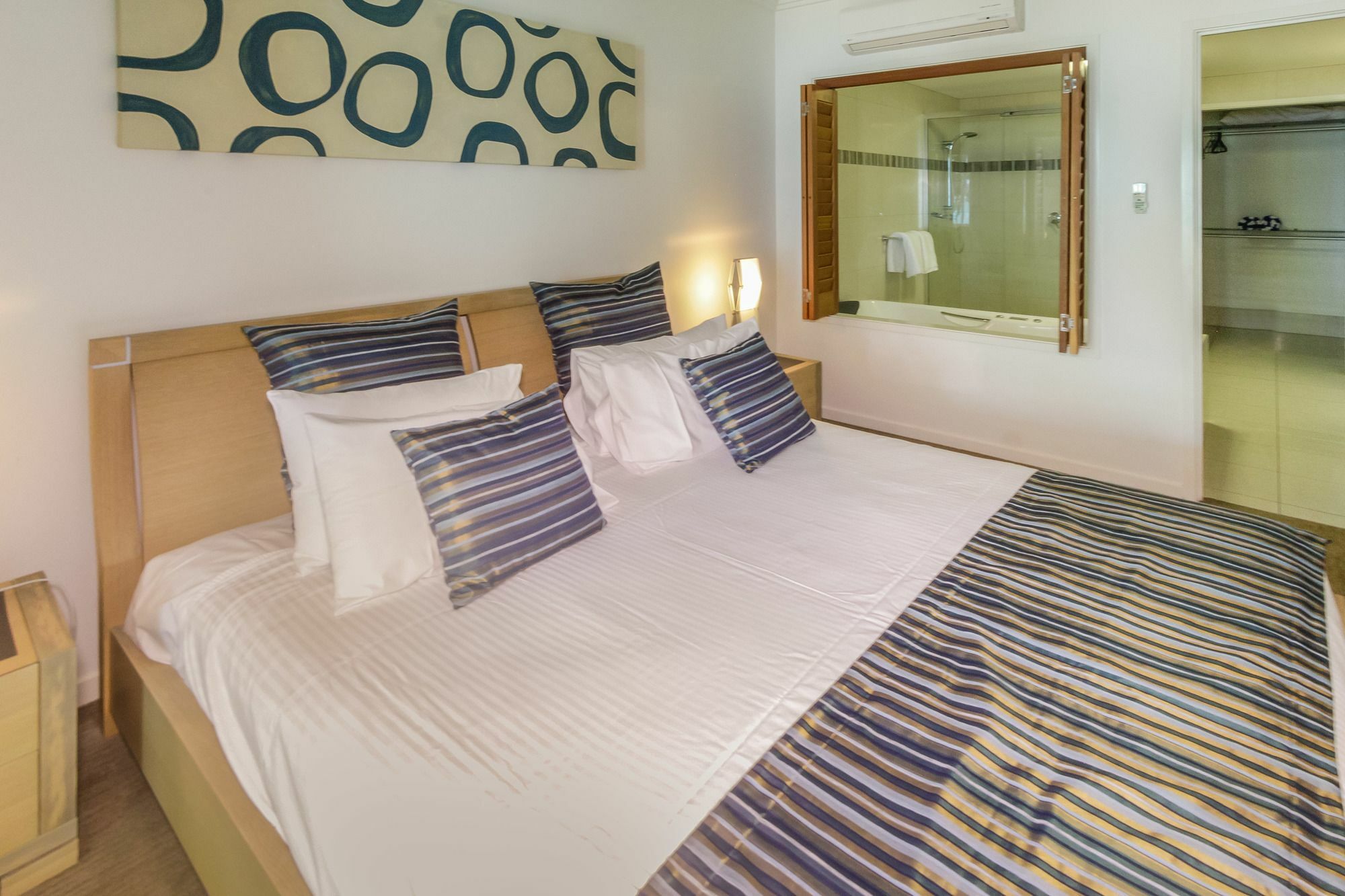 Island Views Beachfront Apartments Palm Cove Luaran gambar