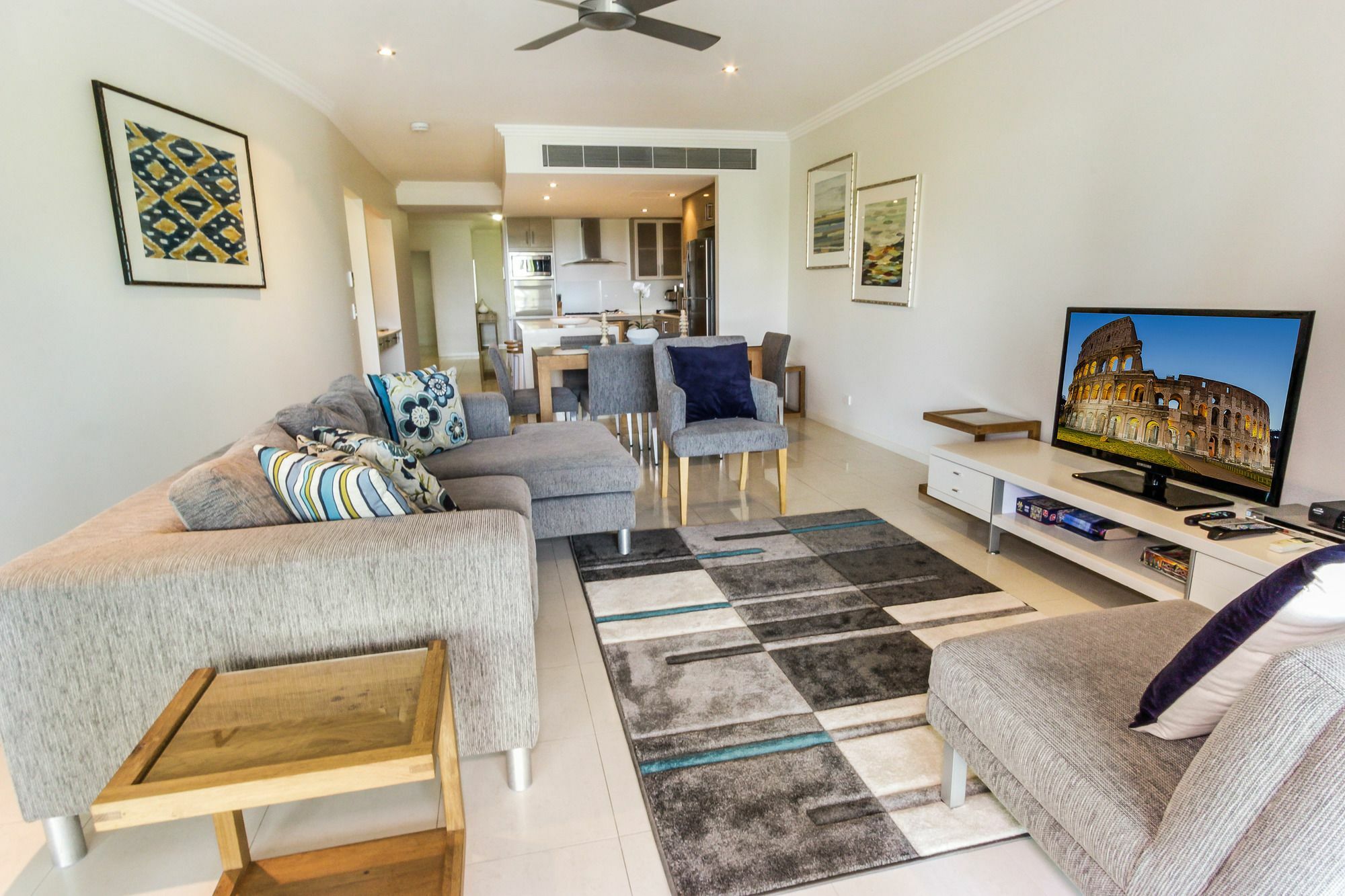 Island Views Beachfront Apartments Palm Cove Luaran gambar
